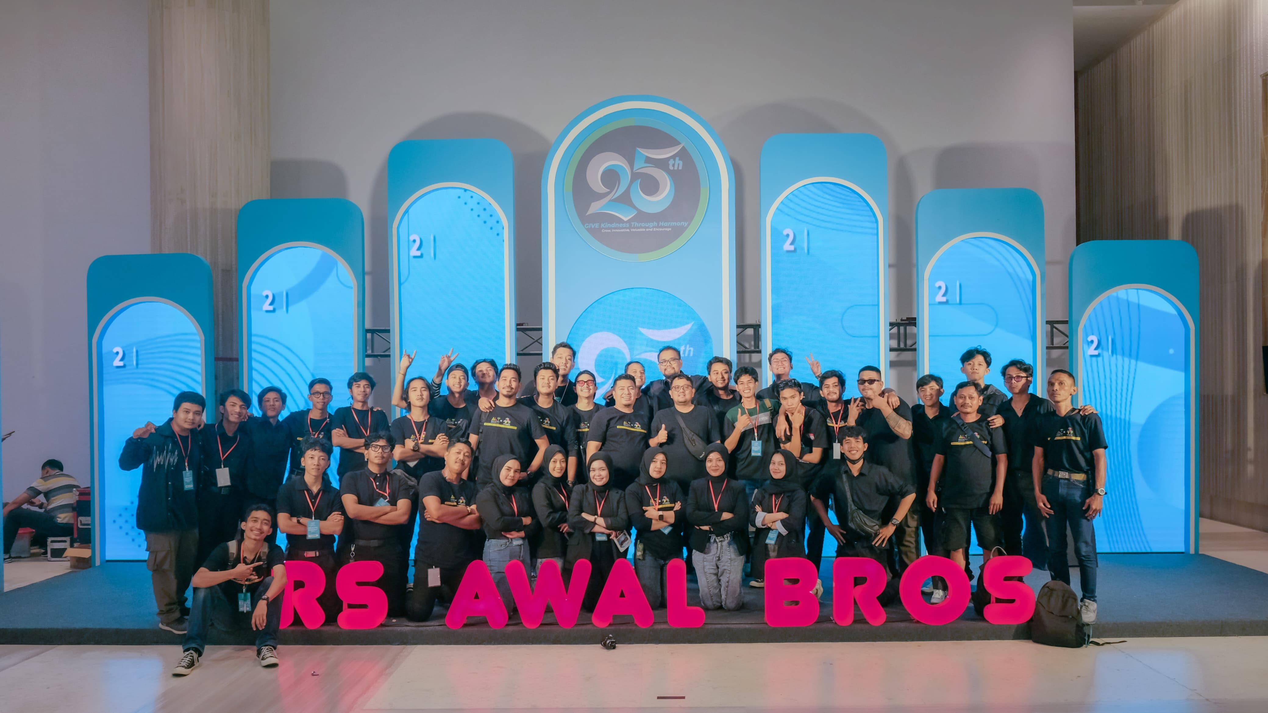 HUT Awal Bros